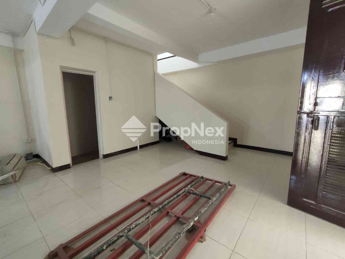Raya Kertajaya — foto 6